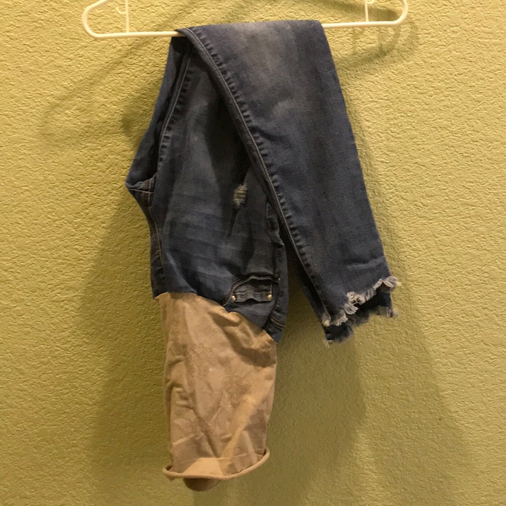 Jessica Simpson maternity pants
